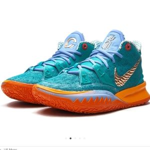 NIKE Kyrie Irving  7 Concept Horus